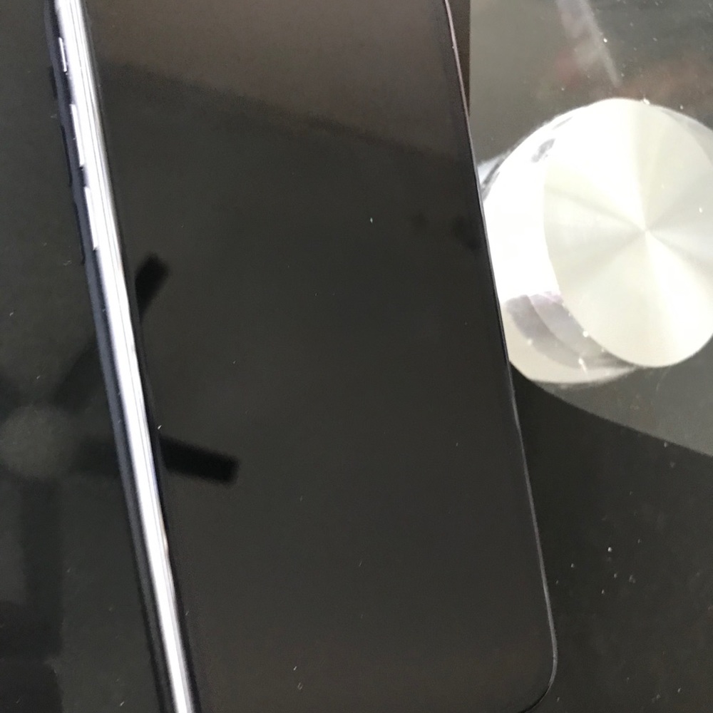 iPhone 11, T-Mobile carrier